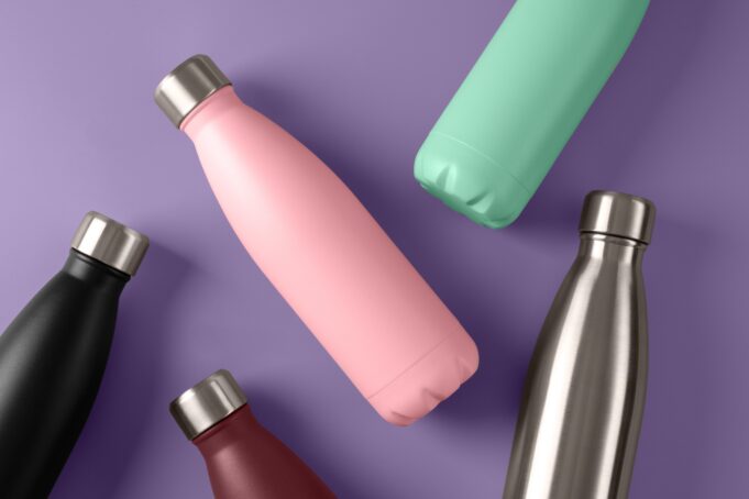 Air Mineral Kemasan vs Tumbler, Berapa Sampah yang Bisa Kita Hemat? Air Mineral Kemasan menghasilkan sampah. (Sumber: Freepik)