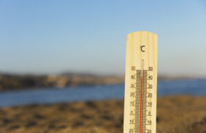 Akhir-akhir Ini Suhu Panas Banget, Apa Matahari Ada Dua? Ini Penjelasannya Suhu panas di Indonesia akhir-akhir merupakan sebuah kondisi nyata jika iklim dunia sedang berubah dan menjadi sebuah tanda.