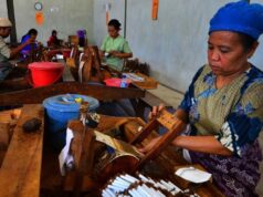 Cukai Hasil Tembakau Urung Dinaikkan, Siapa yang Diuntungkan? Pemerintah urung menaikkan cukai hasil tembakau di tahun 2026. (Sumber: Pusat Studi Kependudukan dan Kebijakan UGM)