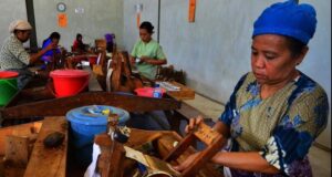 Cukai Hasil Tembakau Urung Dinaikkan, Siapa yang Diuntungkan? Pemerintah urung menaikkan cukai hasil tembakau di tahun 2026. (Sumber: Pusat Studi Kependudukan dan Kebijakan UGM)