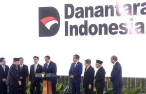 Waste to Energy di Indonesia: Danantara Siap Jalankan, Surabaya Sudah Lebih Dulu Waste to Energy semakin ramai di Indonesia. Danantara targetkan investasi Rp2–3 triliun per unit di 33 kota. Surabaya sudah lebih dulu lewat PLTSa Benowo, meski WALHI catat ada lonjakan polusi udara.