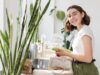 Eco Lifestyle Sebuah Gaya Hidup Hijau di Tengah Kota Menerapkan Eco Lifestyle untuk hidup yang lebih berkelanjutan. (Sumber: Freepik)