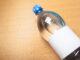 Ini Arti Warna Tutup Botol Air Mineral di Indonesia Warna tutup botol air mineral memiliki arti yang berbeda-beda. (Sumber: Freepik)