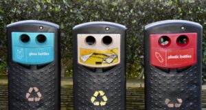 Solusi Cerdas Atasi Polusi Plastik Solusi Cerdas Atasi Polusi Plastik