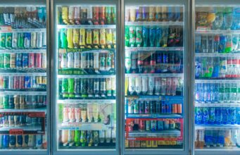 Air Mineral Tutup Orange Artinya Apa? Ini Faktanya Air Mineral Tutup Orange Artinya Apa Ini Faktanya (Foto: unsplash/Jeanson Wong)